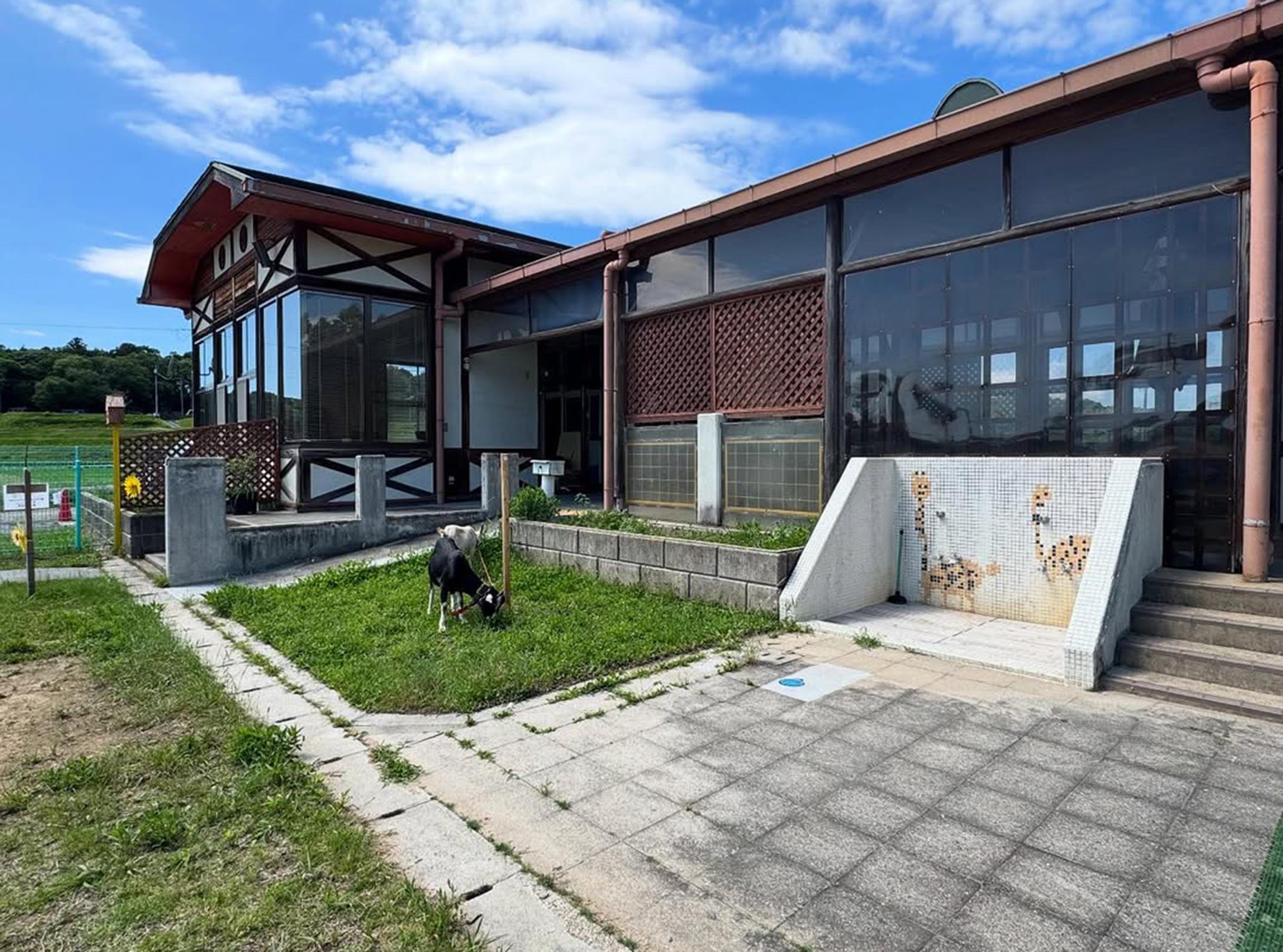 兵庫県三木市吉川町前田 店舗
